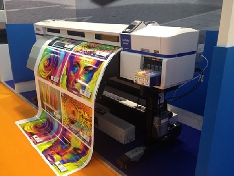 Locação de impressora colorida